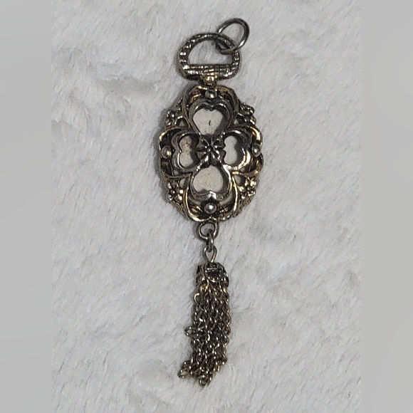 Vintage Flower Painting Charm - Picture 2 of 3